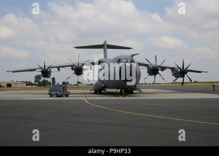 Ansicht der türkischen Airbus A400M während der 424Th Air Base Squadron 'Fire Fighter, Chièvres Air Base, Belgien, 12. Juli 2018. (U.S. Armee Foto durch visuelle Information Specialist Pascal Demeuldre) Stockfoto