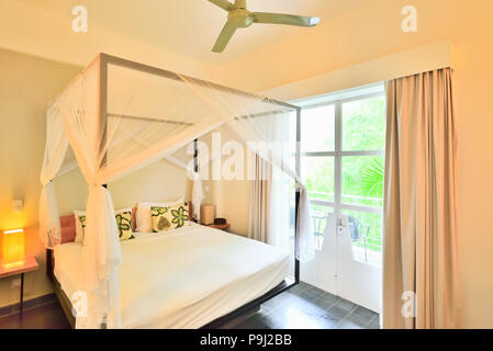 Ein Hotel Zimmer in Phnom Penh, Kambodscha. Von der Plantage Urban Resort und Spa. Stockfoto