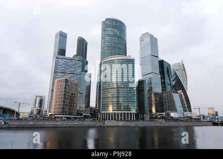 Moscow City-futuristischen Wolkenkratzer Moskau International Busine Stockfoto
