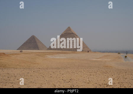 Aussicht auf die Pyramiden von Gizeh, Ägypten Stockfoto