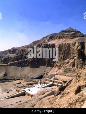 Totentempel der Königin Hatschepsut oder "yeser - Dyeseru", im alten Theben (Deir el-Bah… Stockfoto