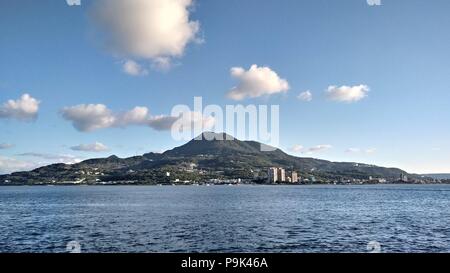 Die schöne Aussicht auf Tamsui River Estuary Süßwasser Bezirk, Taiwan Stockfoto