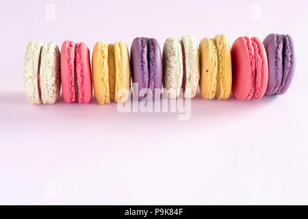 Süß und bunt französische Makronen. Stockfoto