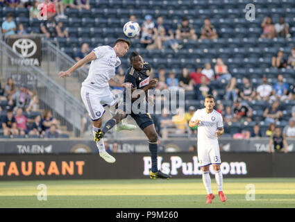 Chester, Pennsylvania, USA. 18 Juli, 2018. Philadelphia Union defender CORY BURKE (19), die in Aktion gegen Orlando Stadt während des Lamar Hunt U.S. Open Cup Viertelfinale bei Talen Energie Feld in Chester PA Credit: Ricky Fitchett/ZUMA Draht/Alamy leben Nachrichten Stockfoto