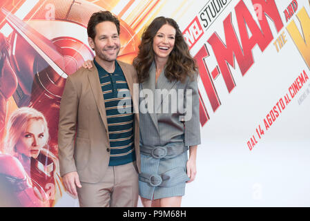 Rom, Italien. Juli 2018 19. Rom, Italien. 19. Juli 2018. Paul Rudd und Evangeline Lilly die Teilnahme am Fotoshooting von ant-man und die Wespen im Hotel De Russie in Rom Credit: Silvia Gerbino/Alamy Live News Credit: Silvia Gerbino/Alamy leben Nachrichten Stockfoto