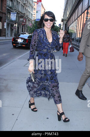 New York, NY, USA. 18 Juli, 2018. Bodensee Zimmer, am Bau Reihe über die neue Saison von UnREAL in New York zu sprechen. Juli 18, 2018 Credit: Rw/Medien Punch/Alamy leben Nachrichten Stockfoto