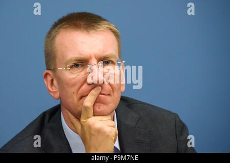 Riga, Lettland. Juli 2018 19. 19.07.2018. Drücken Sie die Taste Konferenz der lettischen Minister Edgars Rinkevics und weißrussischen Außenminister Wladimir Makei. Credit: gints Ivuskans/Alamy leben Nachrichten Stockfoto