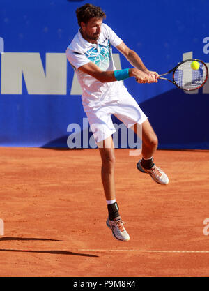 Umag, Kroatien, Umag: Robin Haase von Holland hits eine Rückkehr zu Martin Klizan der Slowakei während der Singles match Klizan v Haase bei der ATP 29 Plava laguna Kroatien Umag Turnier am am Goran Ivanisevic ATP-Stadion, am 19. Juli 2018 in Umag. Quelle: Andrea Spinelli/Alamy leben Nachrichten Stockfoto