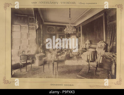 130 Andrássy Tivadar gróf Barokk kastélyának dolgozószobája. Eine felvétel között készült 1895-1899. Eine kép forrását Fortepan - Budapest főváros Levéltára. Levéltári jelzet-HU. BFL. XV 19. d. 1.12.191 Fortepan 83495 Stockfoto