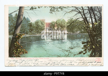 296 Kapelle aus in See, Vassar College, Poughkeepsie, N.Y (Nypl b 12647398-66529) Stockfoto