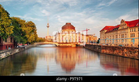 Bode-Museum befindet sich auf der Museumsinsel, gekennzeichnet UNESCO Weltkulturerbe auf Berlin, Deutschland Stockfoto