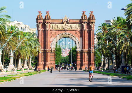 Arc del Triomf Gebäude im Stadtteil Ciutat Vella in Barcelona. Leere Raum für Editor's Text. Stockfoto