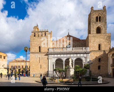 Die arabisch-normannischen Dom in Monreale, Sizilien, Italien, Europa Stockfoto