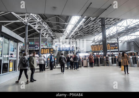 Bahnhof Leeds. Leeds, Yorkshire, England. Großbritannien Stockfoto