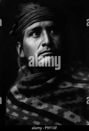 608 Edward S. Curtis, Navajo Chief, 1904 Stockfoto