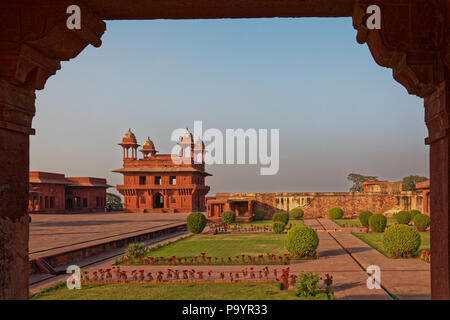 Fatehpur Sikri ist eine Stadt im Bezirk Agra Uttar Pradesh, Indien. Die Stadt selbst war als Hauptstadt des Mughal Reiches 1571 durch Kaiser gegründet Stockfoto