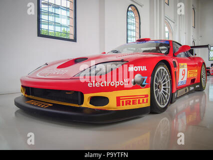 MODENA, ITALIEN - Juli 21, 2017: 2003 Ferrari 575 GTС in der Enzo Ferrari Museum. Stockfoto