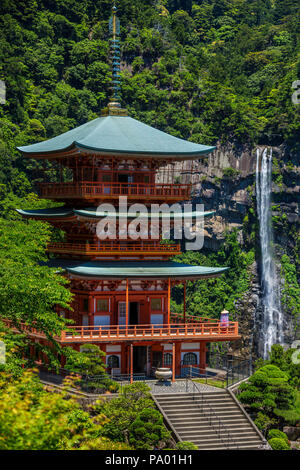 Kumano Kodo Pilgerweg. Nachisan Seiganto-ji-Tempel und Nachi Wasserfall. Nachisan. Nakahechi Route. Präfektur Wakayama. UNESCO. Japan Stockfoto