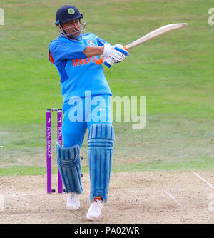 LEEDS, England - Juli 17: MS Dhoni während des 3 Royal London einen Tag Länderspiel zwischen England und Indien bei Headingley Cricket Ground am 17 Juli, 2018 in England. Stockfoto