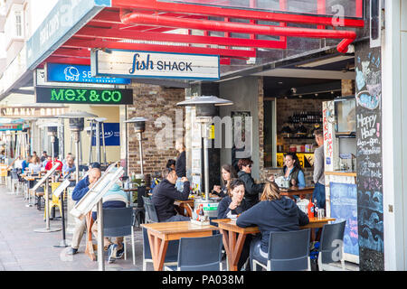 Restaurants und Cafés in Manly Beach, Sydney, Australien Stockfoto