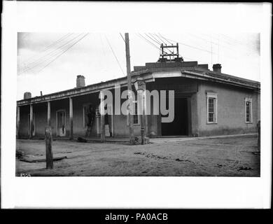 634 Außenansicht des Exchange Hotel (später das La Fonda Hotel), San Francisco, Santa Fe, New Mexico, ca. 1895-1905 (CHS-2554) Stockfoto