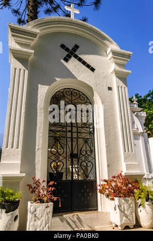 San Lazaro Friedhof, Antigua, Guatemala - 6. Mai 2012: Mausoleum auf dem Friedhof in spanische Kolonialstadt & UNESCO-Weltkulturerbe von Antigua Stockfoto