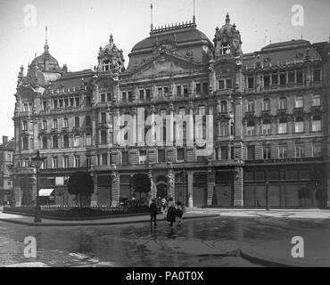 643 Ferenciek tere 2. (Kígyó tér 1.), Királyi Bérpalota. 17882 Fortepan Stockfoto