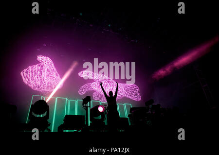 Rom, Italien. 19. Juli 2018. die Chemical Brothers im Konzert an Rock in Rom. Auf dem Bild die Chemical Brothers Credit: Unabhängige Fotoagentur/Alamy leben Nachrichten Stockfoto