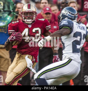 San Francisco, Kalifornien, USA. 20 Nov, 2005. San Francisco 49ers zurück laufen Maurice Hicks (43) am Sonntag, 20. November 2005 in San Francisco, Kalifornien. Die Seahawks besiegten die 49ers 27-25. Credit: Al Golub/ZUMA Draht/Alamy leben Nachrichten Stockfoto