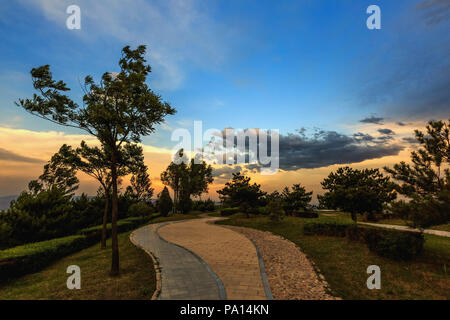 Taiyuan, Taiyuan, China. 20. Juli 2018. Taiyuan, China - Landschaft von Gengyang ökologischer Garten in Taiyuan, Provinz Shanxi im Norden Chinas. Credit: SIPA Asien/ZUMA Draht/Alamy leben Nachrichten Stockfoto