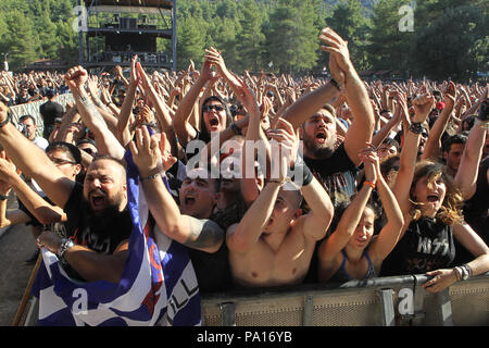 Malakasa, Griechenland. 19. Juli 2018. Ventilatoren an Terravibe Rockwave Festival im Park, 37 km nördlich von Athen. Credit: aristidis Vafeiadakis/ZUMA Draht/Alamy leben Nachrichten Stockfoto