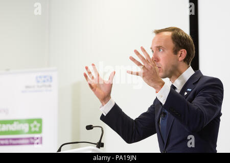 Bury St Edmunds, Großbritannien. Juli 2018 20. Matt Hancock neu ernannten Gesundheit und Soziales Sekretärin stellt fast eine halbe Milliarde Pfund Finanzierung zu den NHS, an der West Suffolk Krankenhaus. Stockfoto