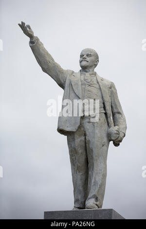 Wladimir Lenin Statue in Okhotsk, Russland Stockfoto