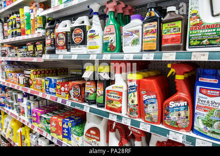 Orlando Florida, Ace Hardware, Pestizide Insektizide Gifte Insektenspray, Ortho, Spectracide, Sevin, Regale Display Verkauf, innen, FL171029122 Stockfoto