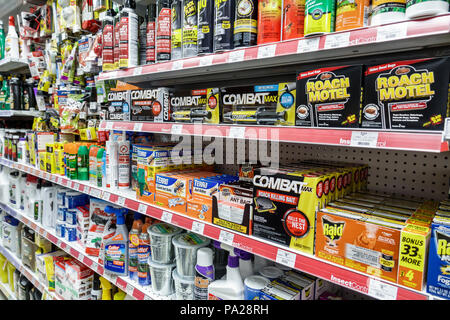 Orlando Florida, Ace Hardware, Pestizide Insektizide Gifte Insektenspray, Kampf, Überfall, Kakerlake Motel, Köder, Regale Display Verkauf, innen, FL1710291 Stockfoto