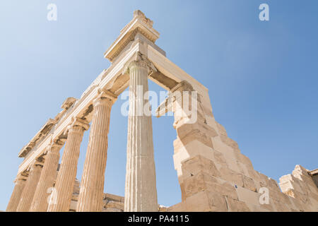 Die Ruinen der alten Tempel der Athena Polias in der Nähe Parthenon Tempel, Athen, Griechenland Stockfoto