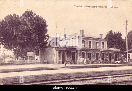 . Français: Carte postale Ancienne éditée par Friction à Château-Gontier - La Gare. Vor 1914 676 Reibung - CHATEAU-GONTIER - La Gare Stockfoto