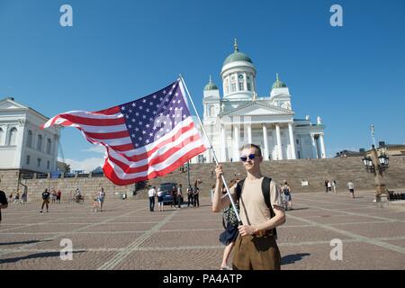 Juli 16th, 2018, Helsinki, Finnland. Eine amerikanische pro mit amerikanischer Flagge. Stockfoto