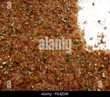 Arabisch Desserts mit Nüssen und Rosinen Stockfoto