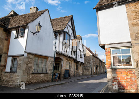 Das Zeichen der Engel Inn. Lacock, Wiltshire, England Stockfoto