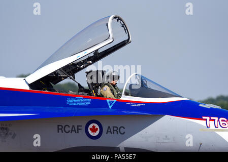 Canadian Air Force McDonnell Douglas CF-18 F-18 Hornet Kampfjet in spezielle Farbe an der Royal International Air Tattoo 2018 RAF Fairford RIAT, UK. Stockfoto