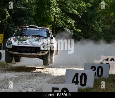 Steven Smith, Benjamin Smith, Datsun 260Z, Forest rally Stage, Festival der Geschwindigkeit - das Silberne Jubiläum Goodwood Festival der Geschwindigkeit, Juli 2018, Staub, Goo Stockfoto