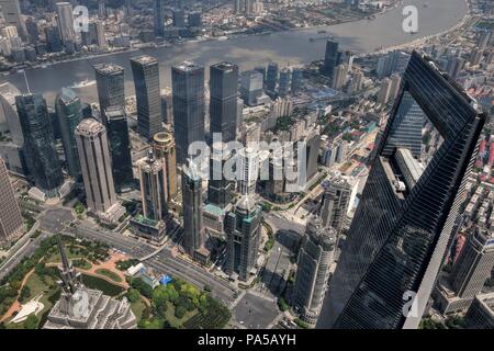 SHANGHAI - ca. September 2017: Shanghai das Stadtbild der Innenstadt Skyline Blick aus der Vogelperspektive Stockfoto