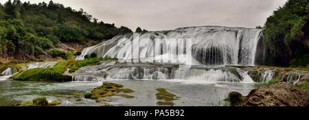 Huangguoshu Wasserfall ist auf dem Fluss Baishui in Guizhou Provinz in China. Stockfoto