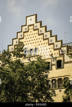 Die Casa Ametller (Casa ist in Spanisch) ist eine modernistische Gebäude von Josep Puig i Cadafalch. Barcelona, S Stockfoto