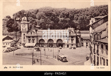 . Français: Carte postale Ancienne éditée par Kappe, n° 39: BAYONNE - La Gare. 1950 s 277 CAP 39 - BAYONNE - La Gare Stockfoto