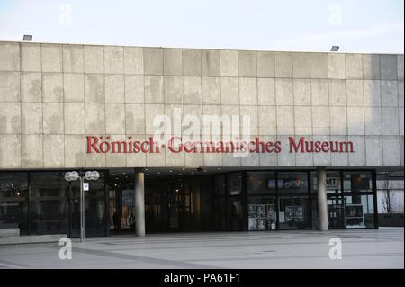 Deutschland. Köln. Äußere des Römisch-Germanischen Museum. Stockfoto