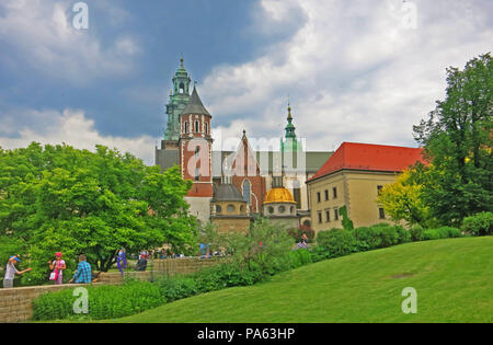 Die Kathedrale auf dem Wawel, die Basilika St. Stanisław und St Wacław, Krakau, Polen Stockfoto