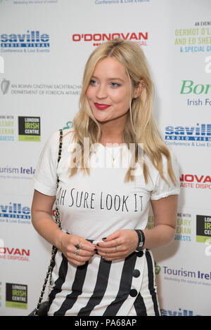 Gäste intime Gala zugunsten der London Irish Centre, die Pflege, Kultur und Gemeinschaft zu den Iren in London mit: Laura Whitmore Wo: London, Großbritannien Wann: 19 Jun 2018 Credit: Phil Lewis/WENN.com Stockfoto