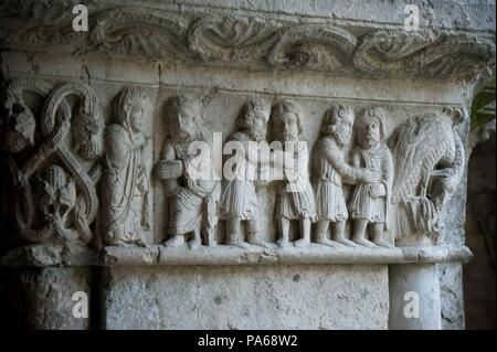 Plastische Fries von der Kreuzgang der Kathedrale von Girona, 12. Jahrhundert, Girona, Katalonien, Spanien. Stockfoto